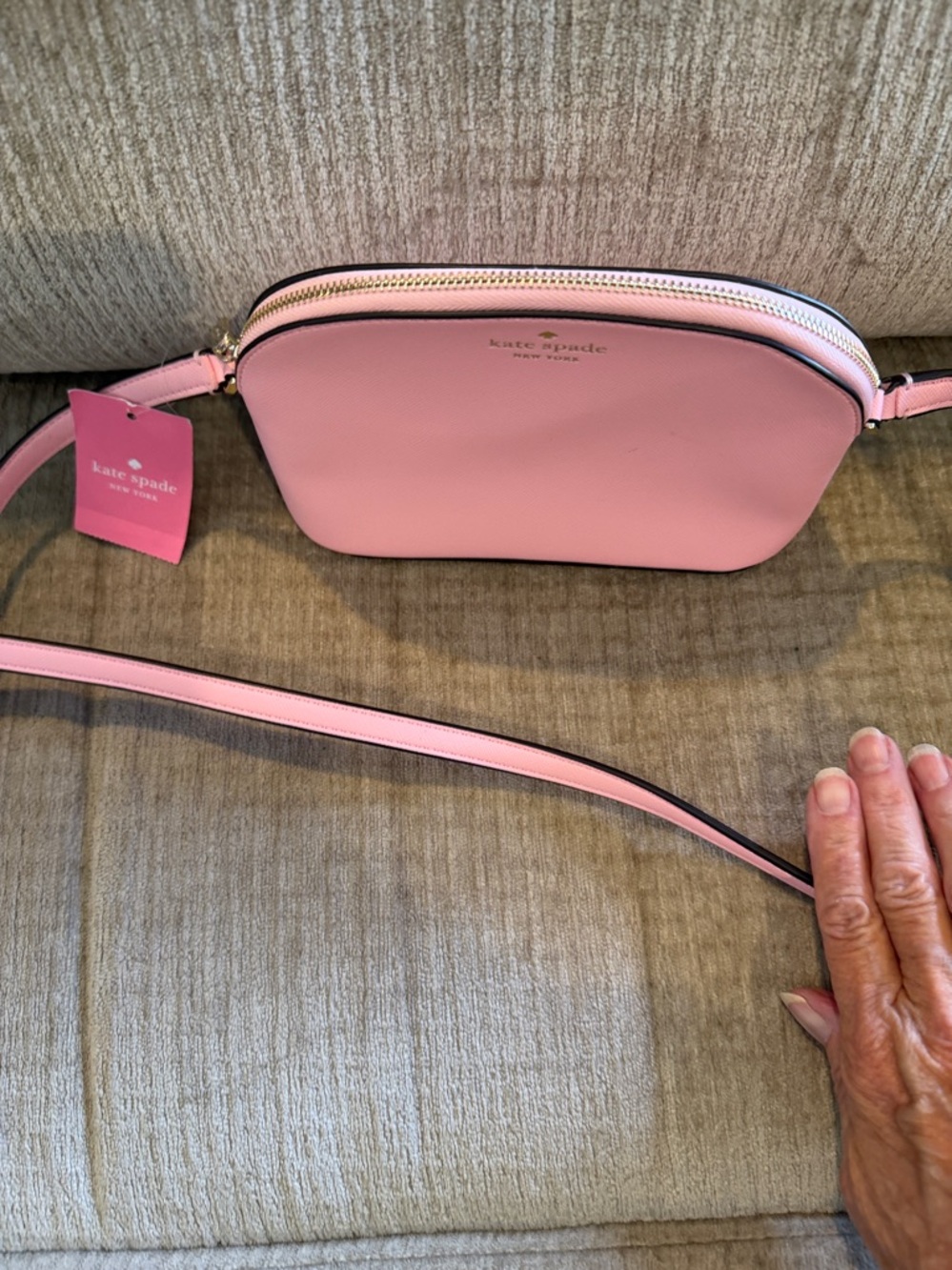 Kate Spade Pink small domed Crossbody Crossbody Bag Saffiano 7 1/2 by 6 new - Picture 3 of 12